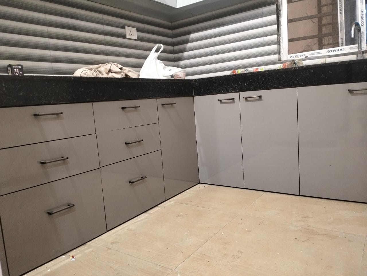 Unfurnished 3bhk in Six Mile, Guwahati, Assam, India for Rent